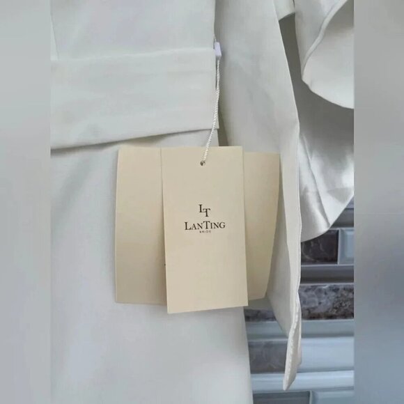 LAN TING BRIDE OFFWHITE DRESS SMALL - Picture 3 of 9